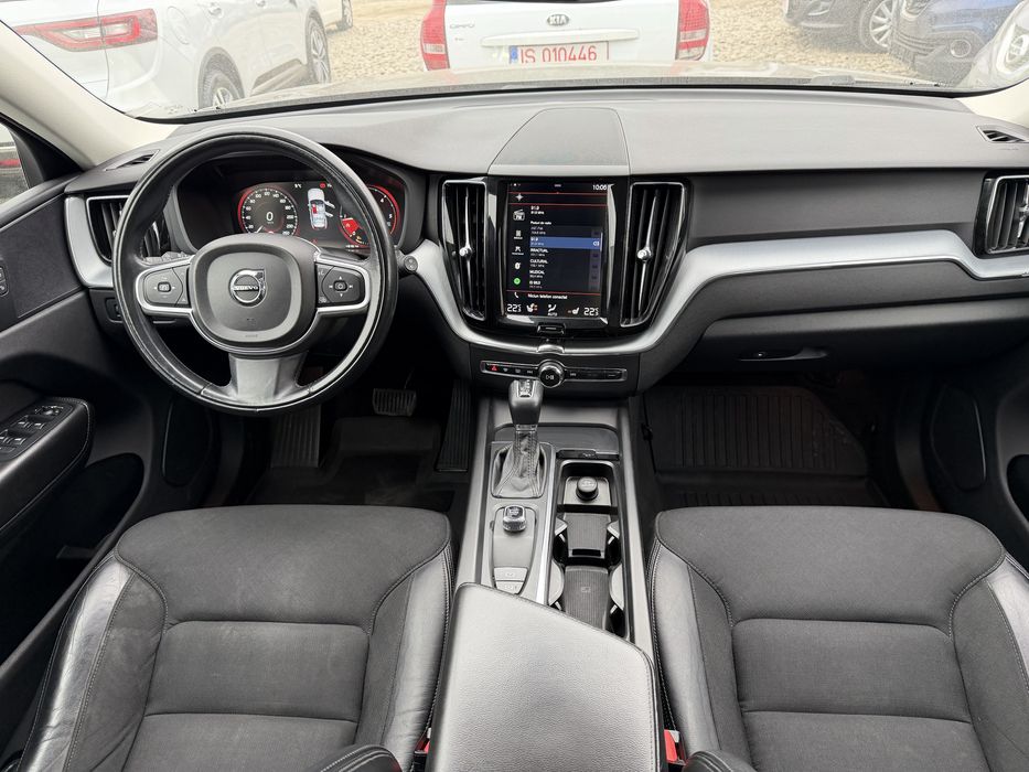 Volvo XC60 2.0D4 AWD, automat rate, garantie, istoric la zi!