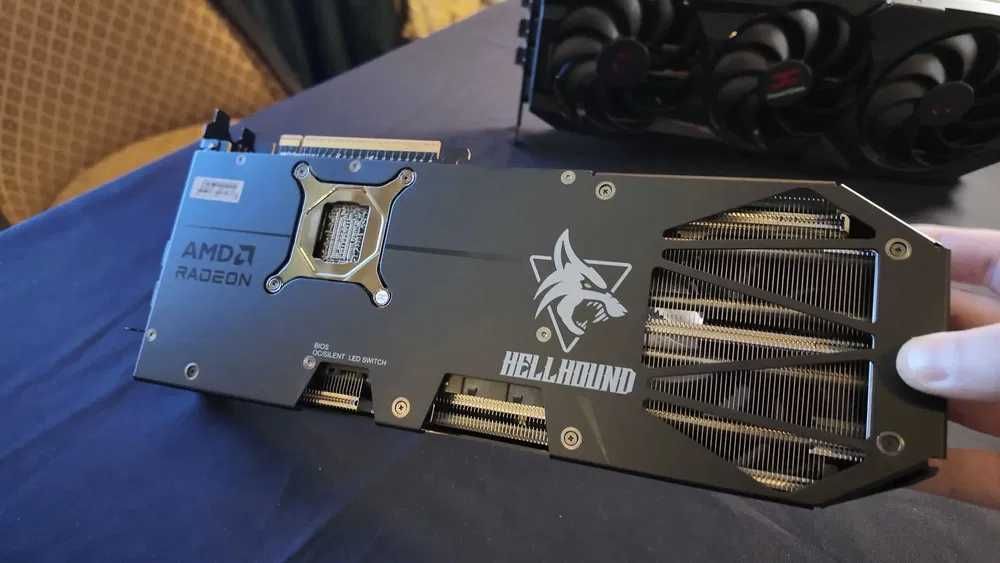 AMD Radeon 9070 XT HELLHOUND гаранция до 03.28г.