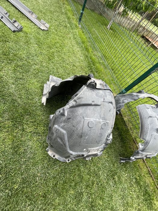 Останали части от Mercedes-benz w213