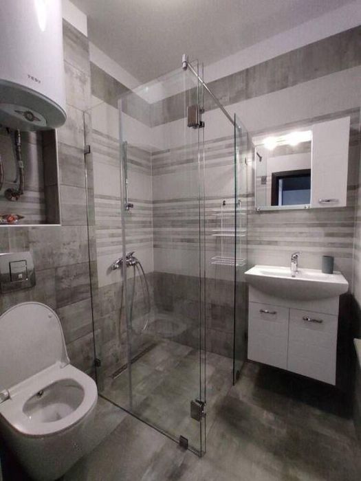 Дава се под наем Двустаен апартамент в Пловдив, Младежки Хълм - 67 кв.м за 600 € - Снимка #5