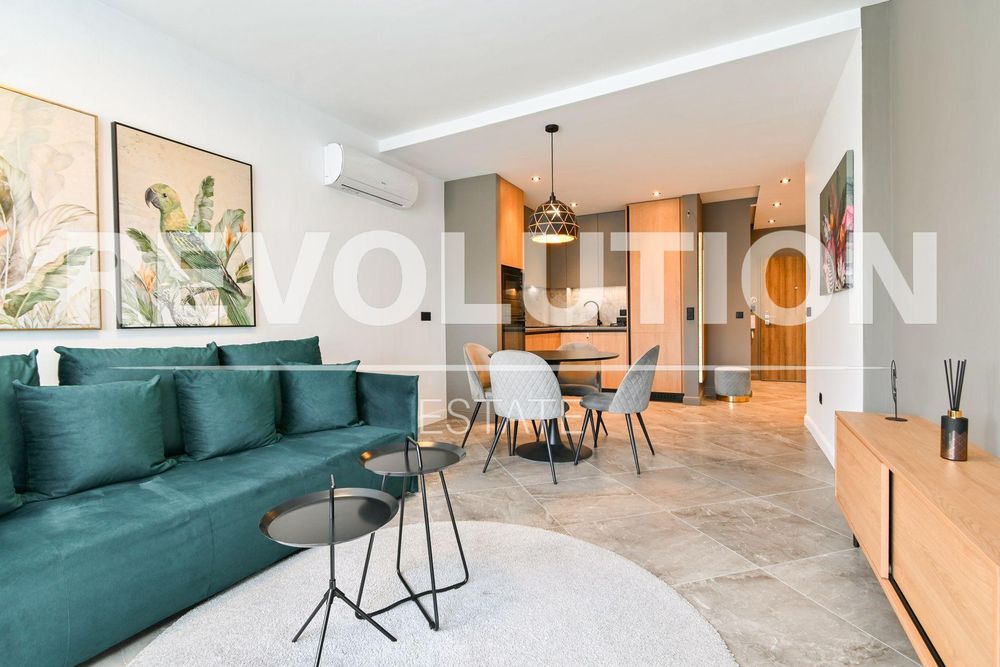 Дава се под наем Двустаен апартамент в София, Кръстова вада - 73 кв.м за 897.6 € - Снимка #1