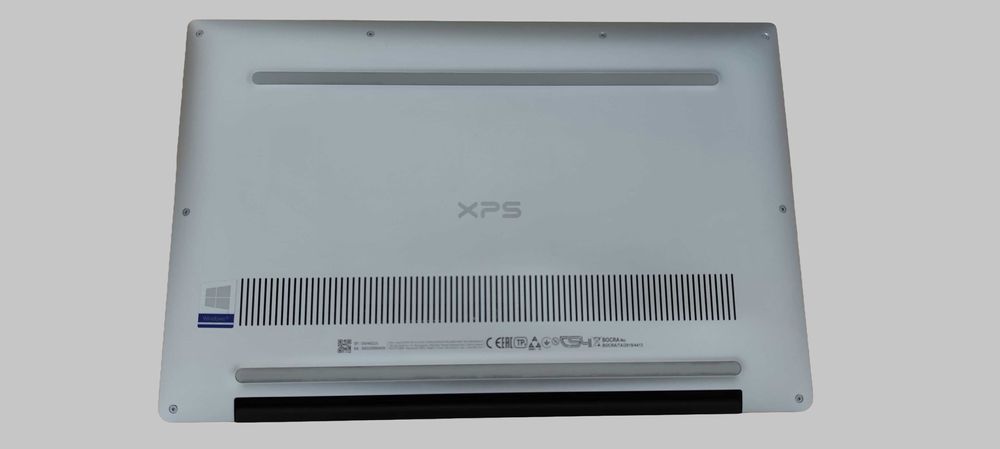 DELL XPS 13 7390 - i7 10th