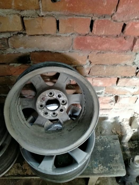 продам диски литые на 13