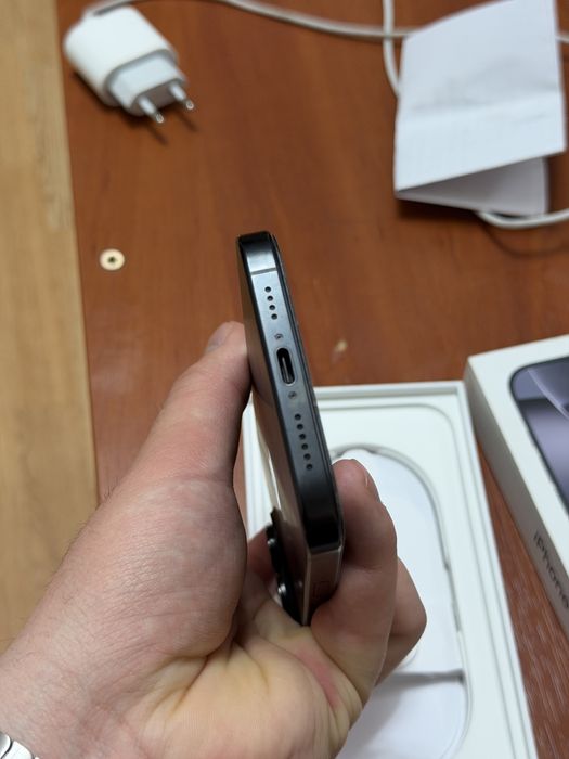 IPhone 16 pro max 256gb 99%