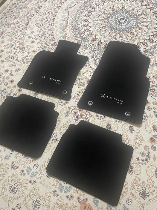 Корики LEXUS ES 2020