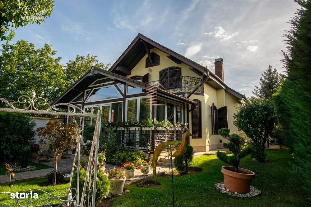 Casa Premium P+ET cu teren de 1229 mp, Rontau