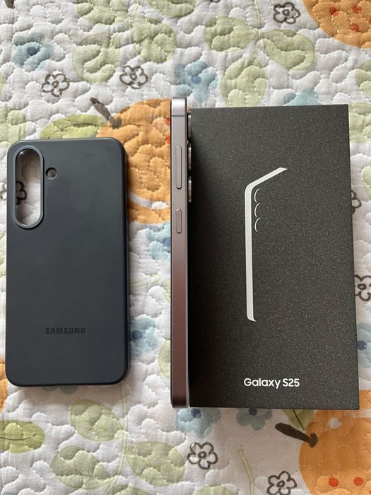 Продам Samsung Galaxy S25