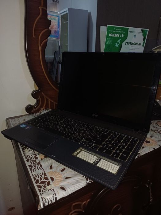 Acer Acpire 5749 noutbook