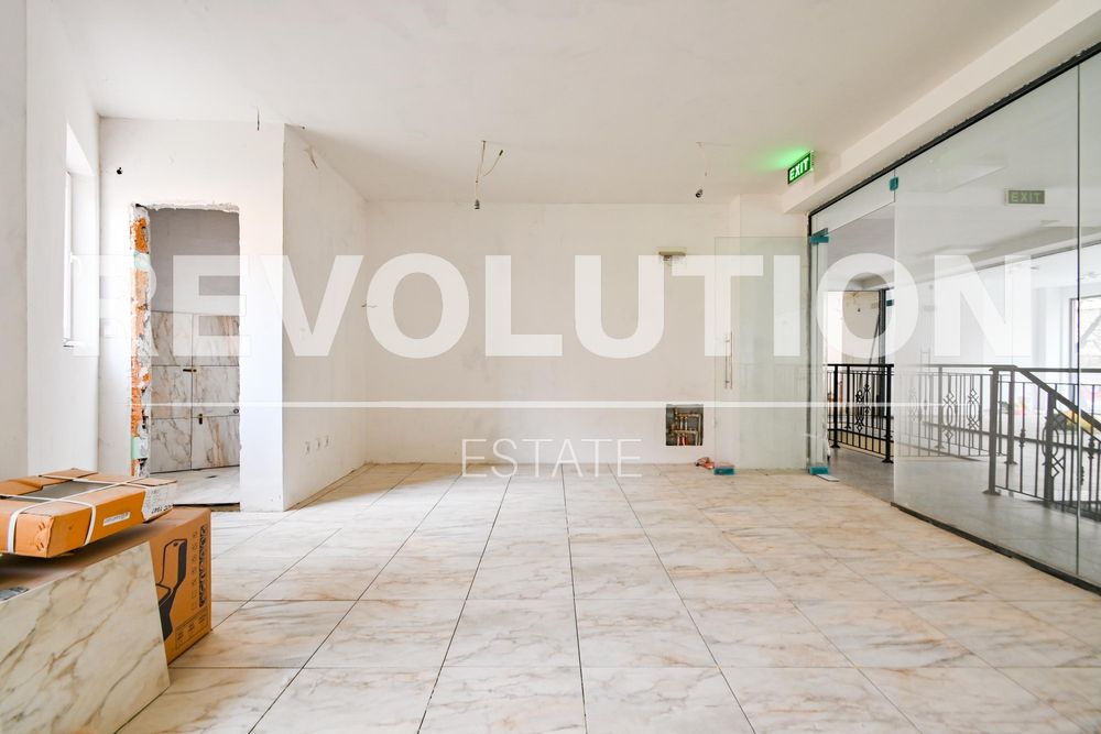 Дава се под наем Офис в София, Център - 35 кв.м за 750 € - Снимка #8