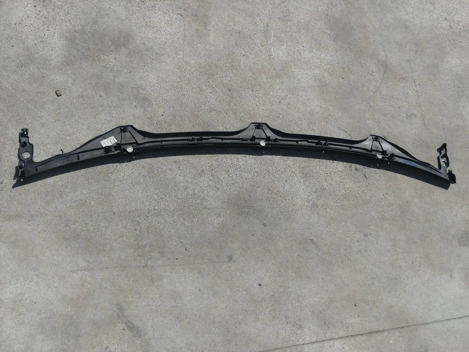 ornament grila sub parbriz mercedes c-class w205  a2058690007