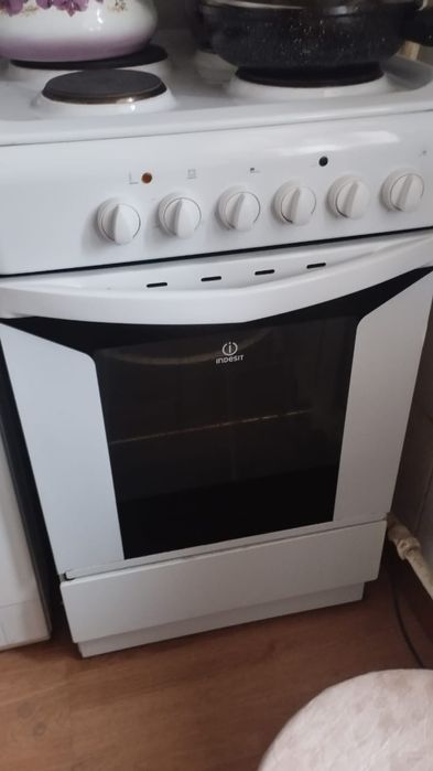 Продам Электро плита