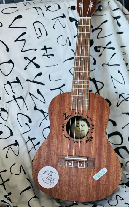 Укулеле Flight продам