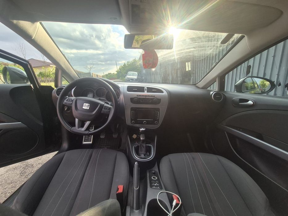 Vand Seat Leon FACELIFT 2012 1.6tdi 105cp