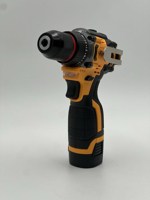 Шуруповерт  Ubay