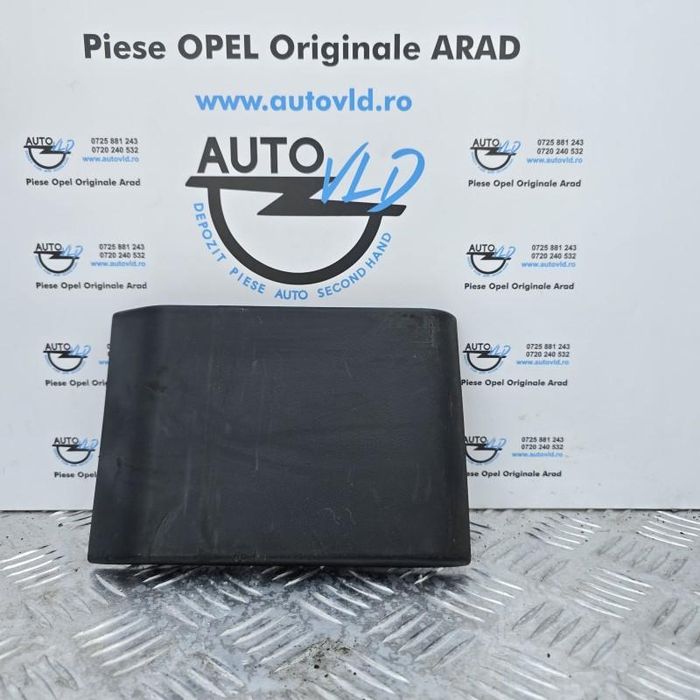 Bandou lateral stanga Nissan NV400