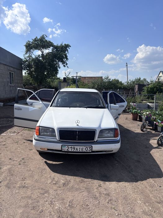 Мерседес-бенз w202