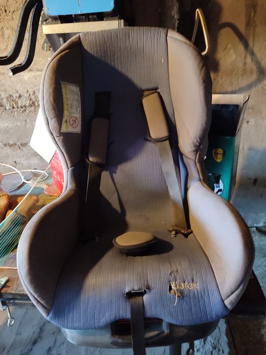 Продам детское кресло