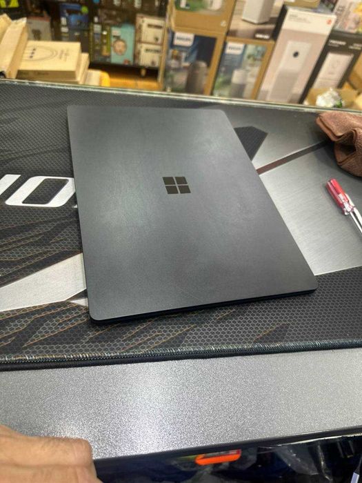 Microsoft Surface Laptop 4 — i5-11-ген / 16GB / 512GB / Sensor экран