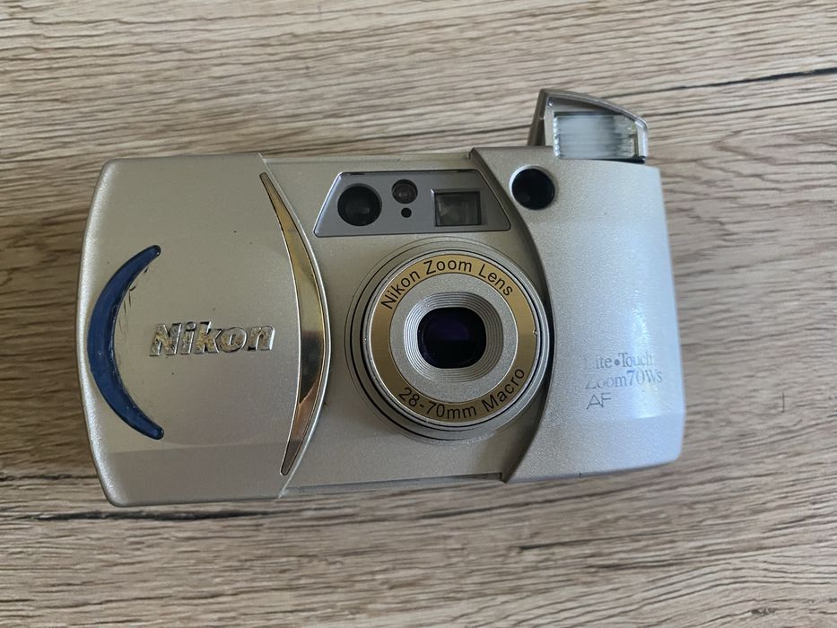 Camera Nikon Lite Touch Zoom 70WS AF