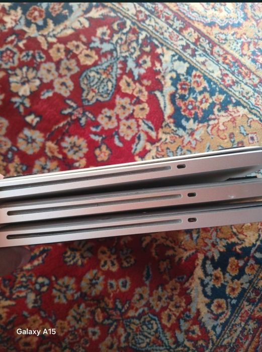 Vand piese.macbook  pro.2011