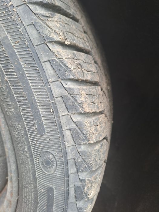 195/50/15 vand  urgent