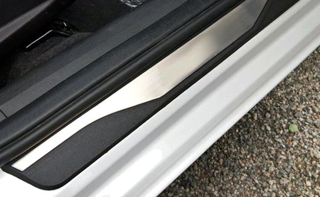 Ornamente / protectii INOX praguri (model 2) - Ford Kuga 2