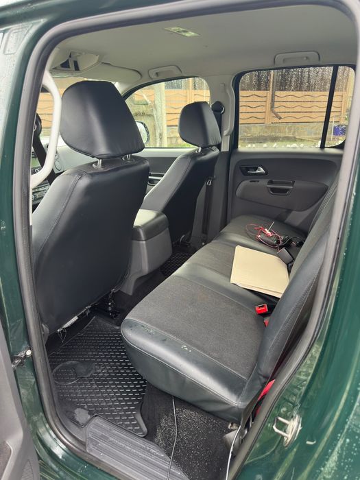 Vw amarok  an fabricatie 2015 191312 km reali  motor 2.0 4x4 masina personala foarte  bine intretinuta