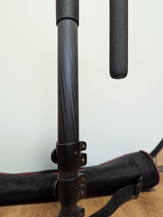 Minopied Miliboo fibra carbon