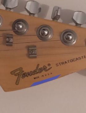 Электрогитара Fender