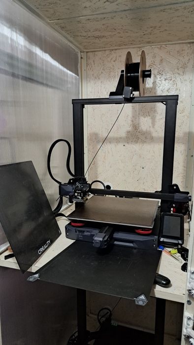 Imprimanta 3D Creality Ender 3 S1 PLUS