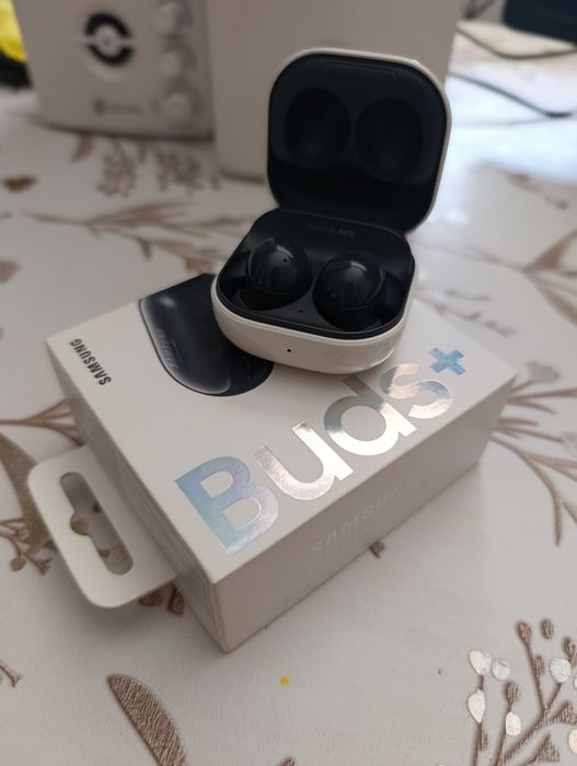 Наушники Samsung Buds +