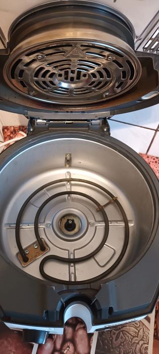 Friteuza cu aer cald DE  LONGHI model FH 1394/1