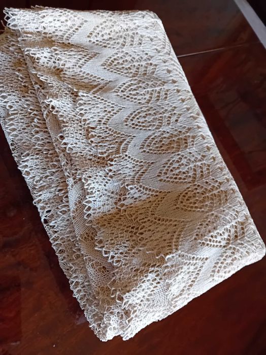 Ръчно плетена кувертюра за спалня