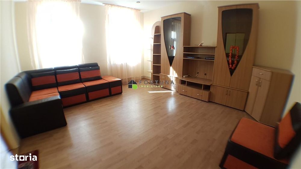 Casa cocheta, 2 camere mobilata si utilata, zona Piata Unirii