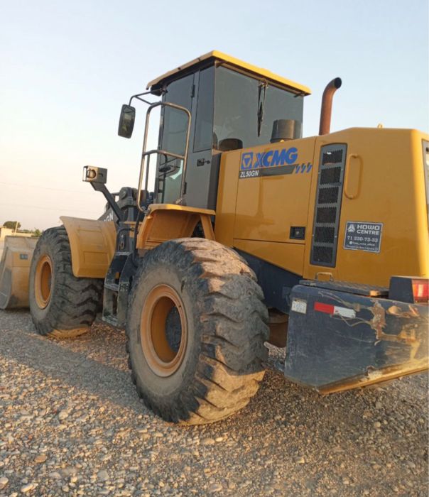 Продается Фронтальная погрузчик 3.2m3