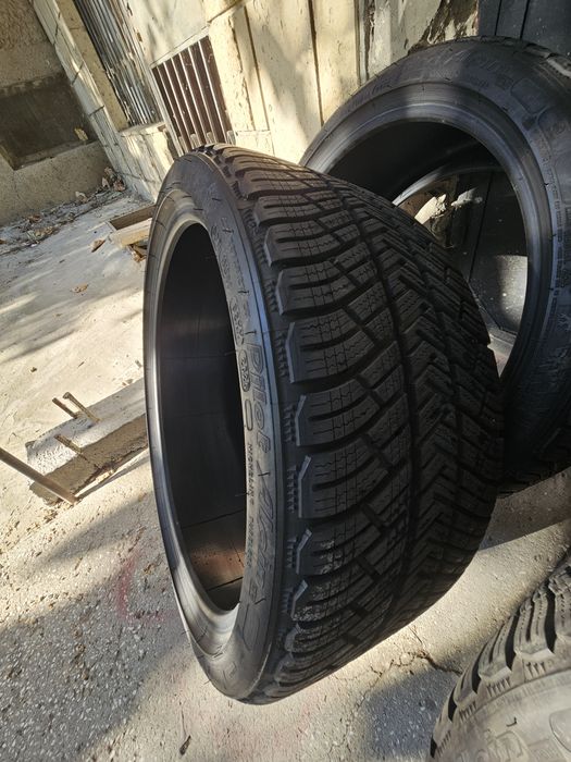 Mischelin pilot alpin pa4 245 35 20 1000км.