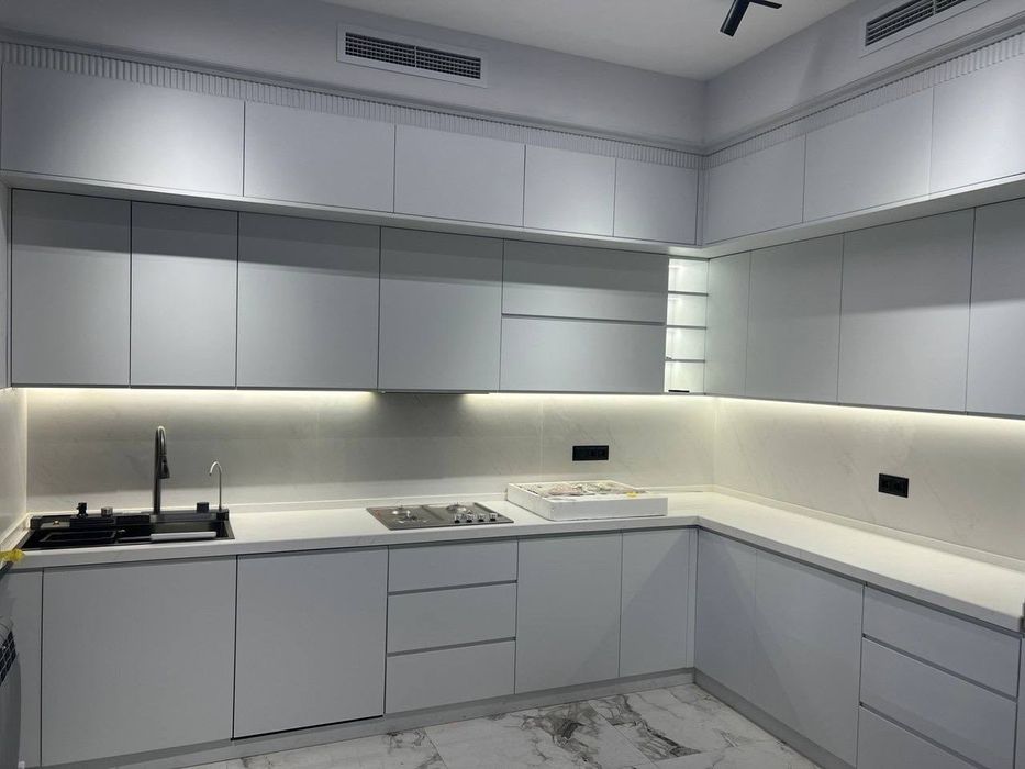 Кухня под заказ любая