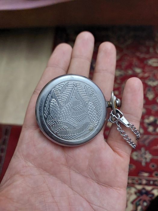 Наручные часы Молния