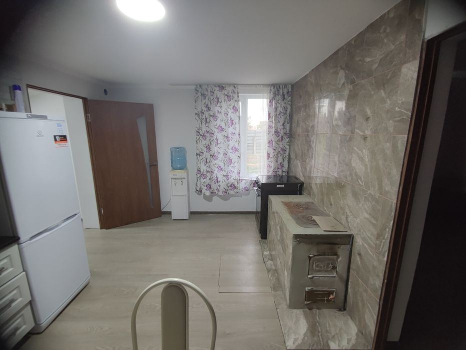 Продается дом с катером, гараж и мастерская