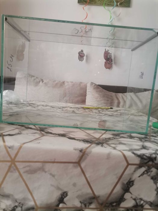 аквариум с капак