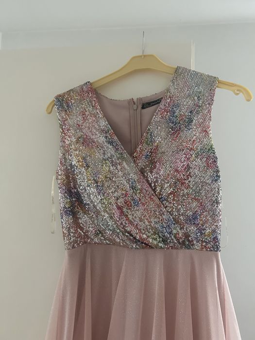 Официални рокли 2бр