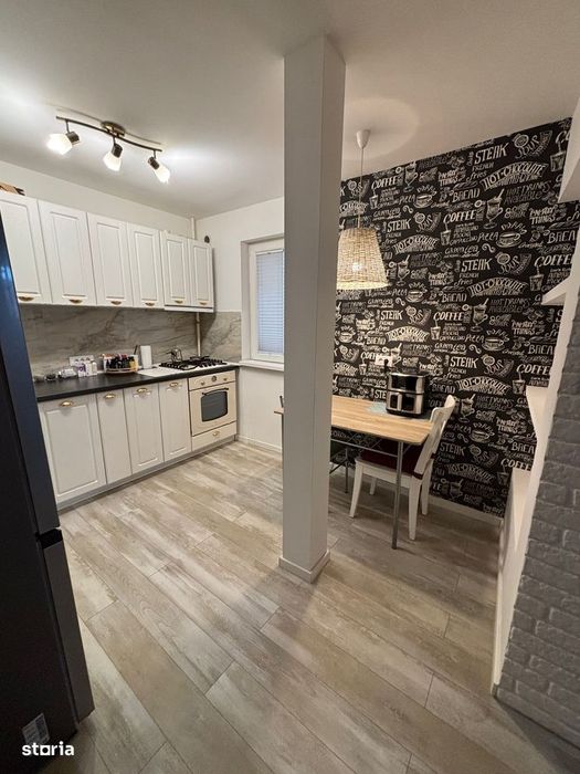 Apartament 3 camere 70mp Valea Argesului renovat total - proprietar