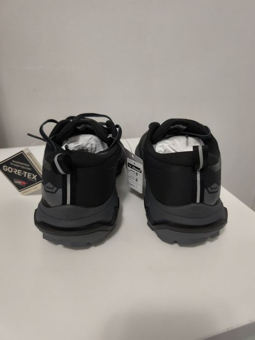 Adidași Mizuno Goretex/Noi