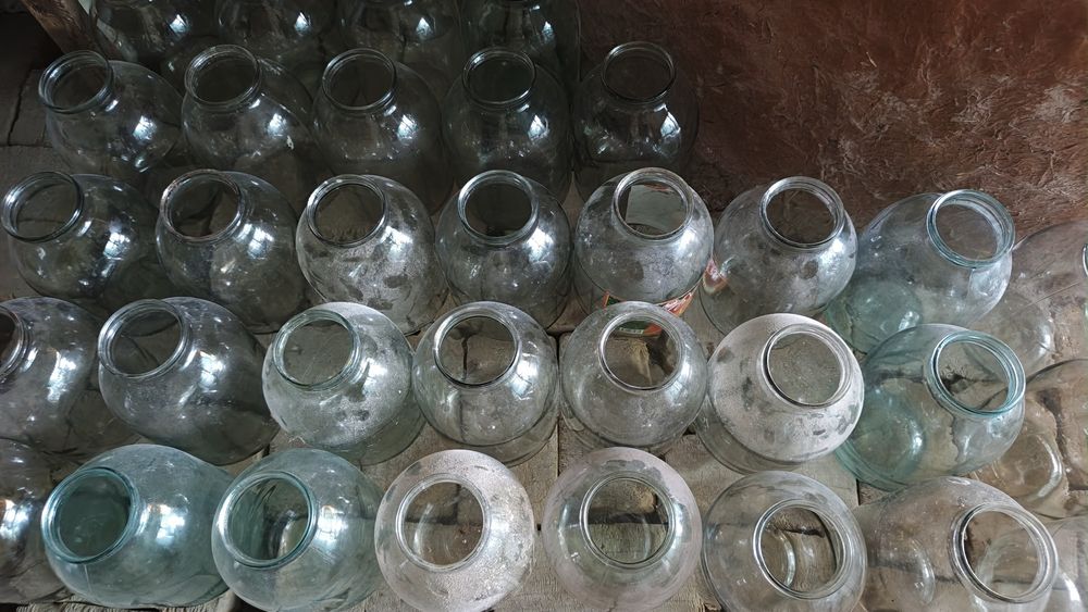 Bankalar sotiladi kelishilgan narhi 2000 dan 4000 gacha