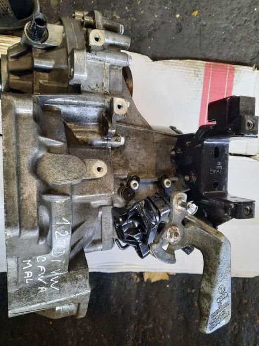 cutie viteze manuala 5 trepte vw polo 1.2tdi cfwa cod MAL