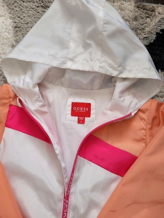 Geaca Guess 5 ani, noua