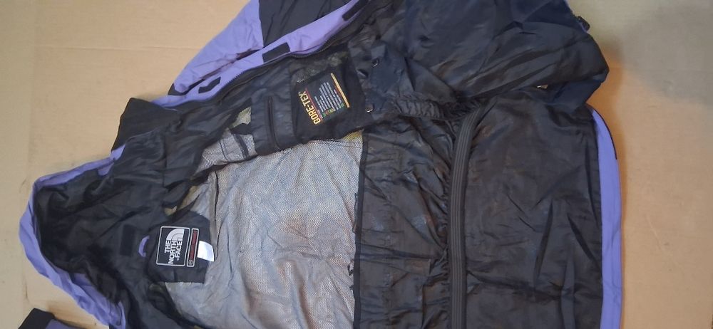 Geacă vinage The north face gore-tex mărimea xl, merge la xxl