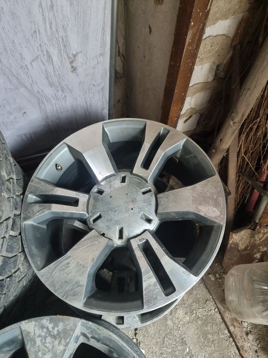 Продам диски 6×139.7 r17