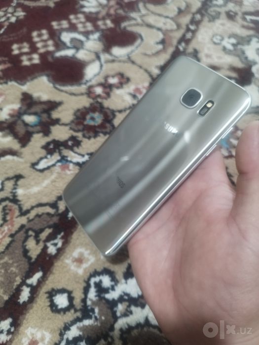Samsung s7 edge sotiladi. holati yaxshi