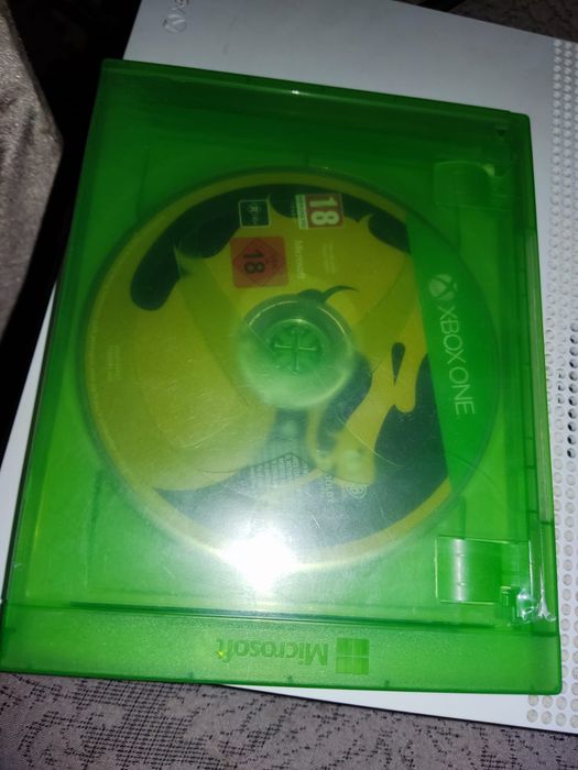 Xbox one s в идеальном состоянии